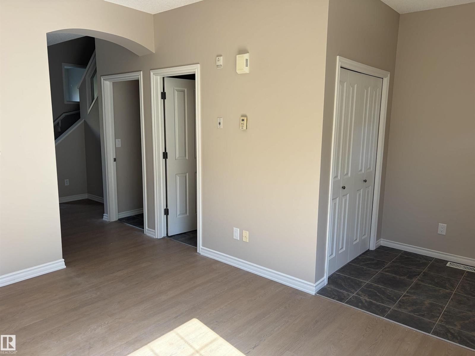 #100 13825 155 Av Nw, Edmonton, Alberta  T6V 0B8 - Photo 5 - E4507421
