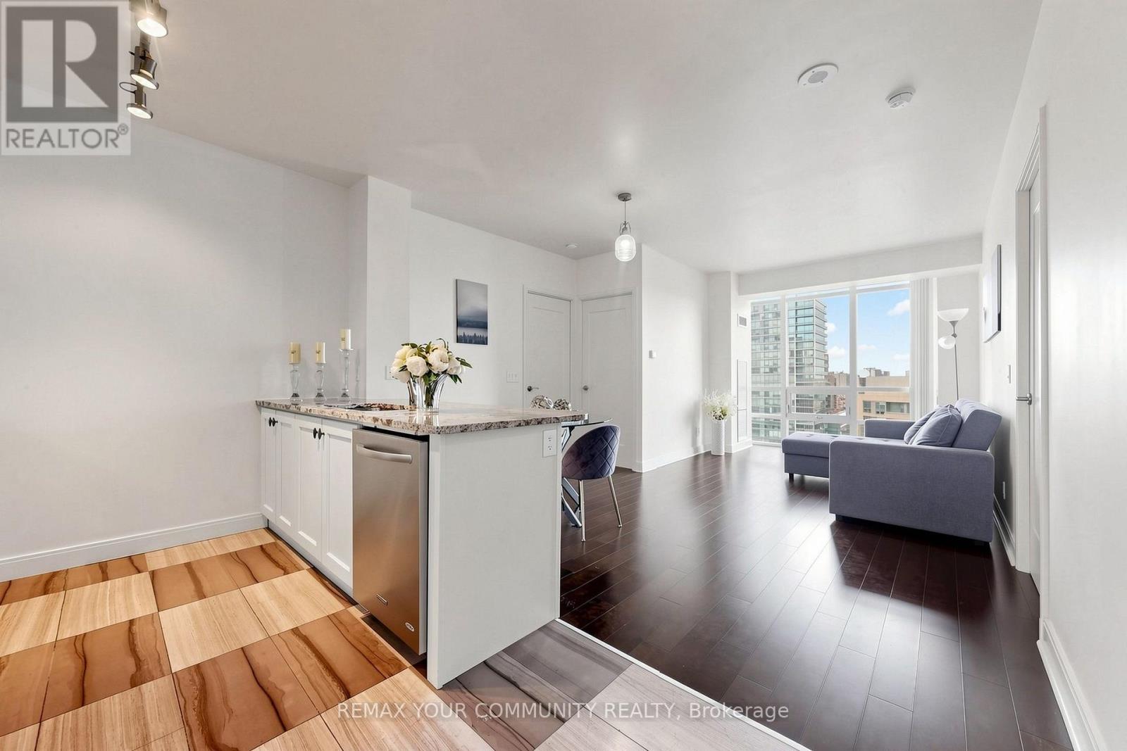 2101 - 825 Church Street, Toronto, Ontario  M4W 3Z4 - Photo 12 - C13757970