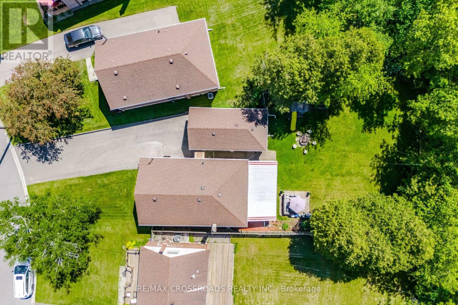 18 Adanac Drive, Toronto, Ontario  M1M 2E4 - Photo 7 - E13757988