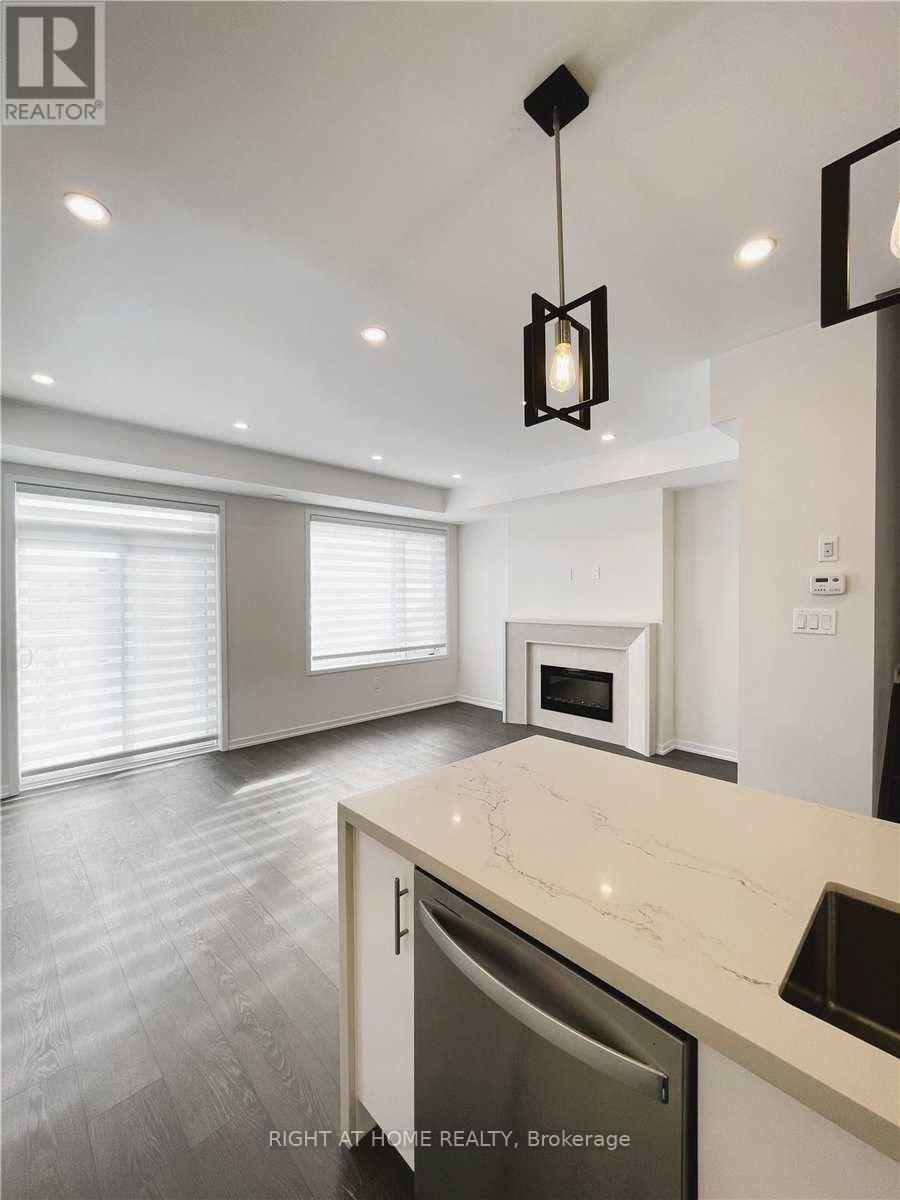 125 Crimson Forest Drive, Vaughan, Ontario L6A 5C4 - Photo 12 - N13757986