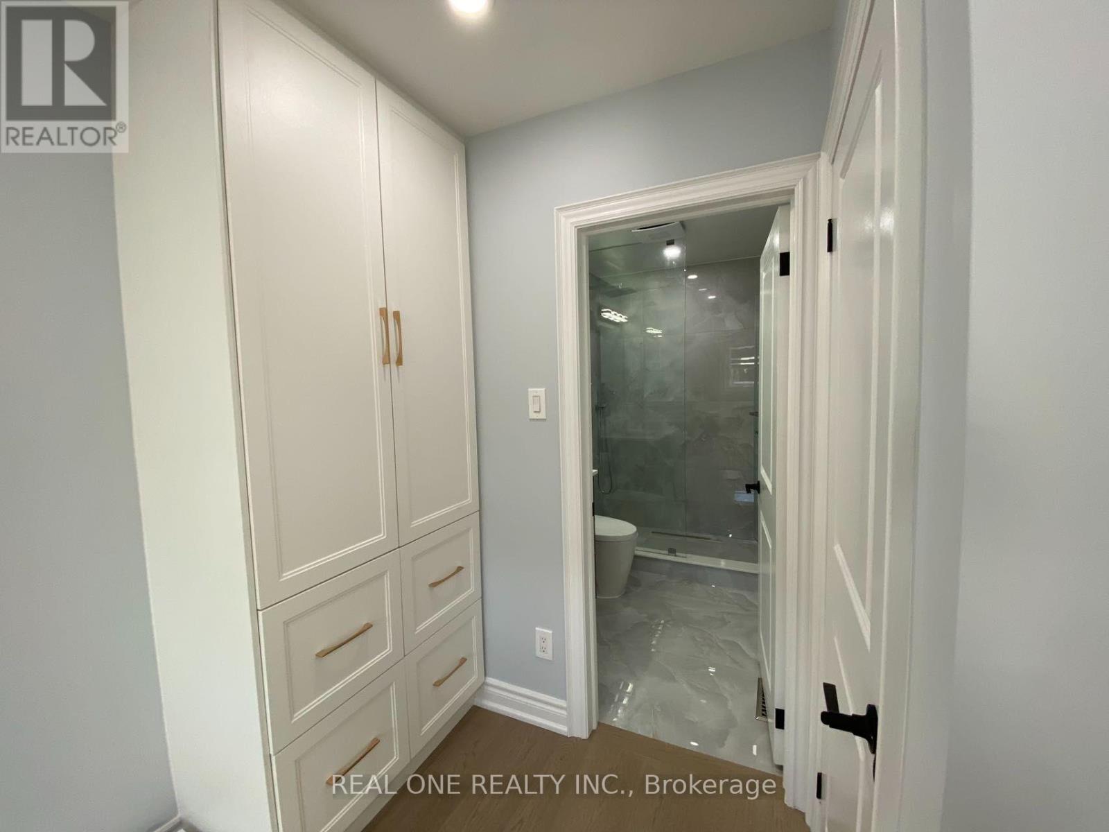 Room U2 - 1186 Shadeland Drive, Mississauga (Erindale), Ontario  L5C 1P4 - Photo 14 - W13757972