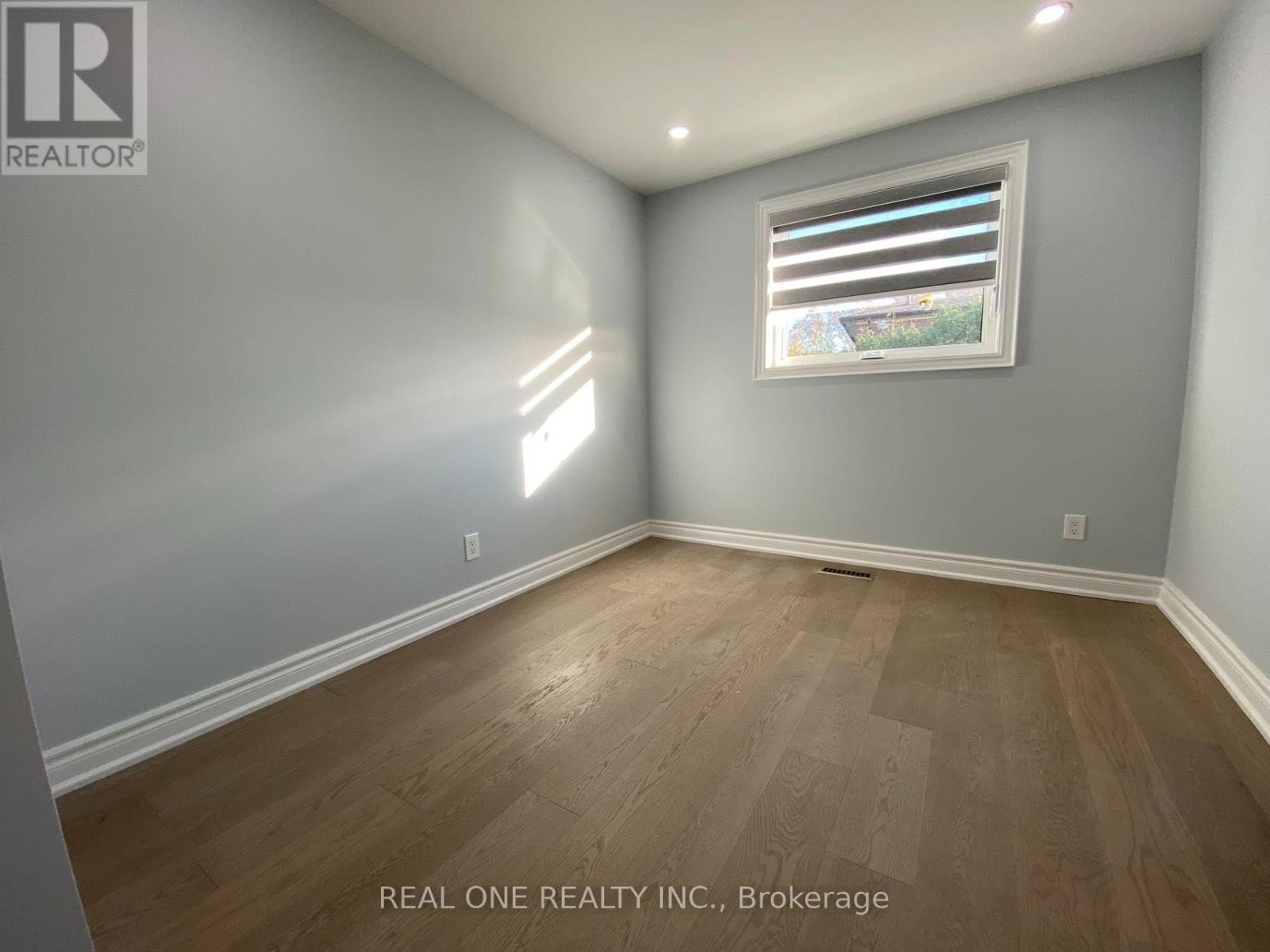 Room U2 - 1186 Shadeland Drive, Mississauga (Erindale), Ontario  L5C 1P4 - Photo 15 - W13757972