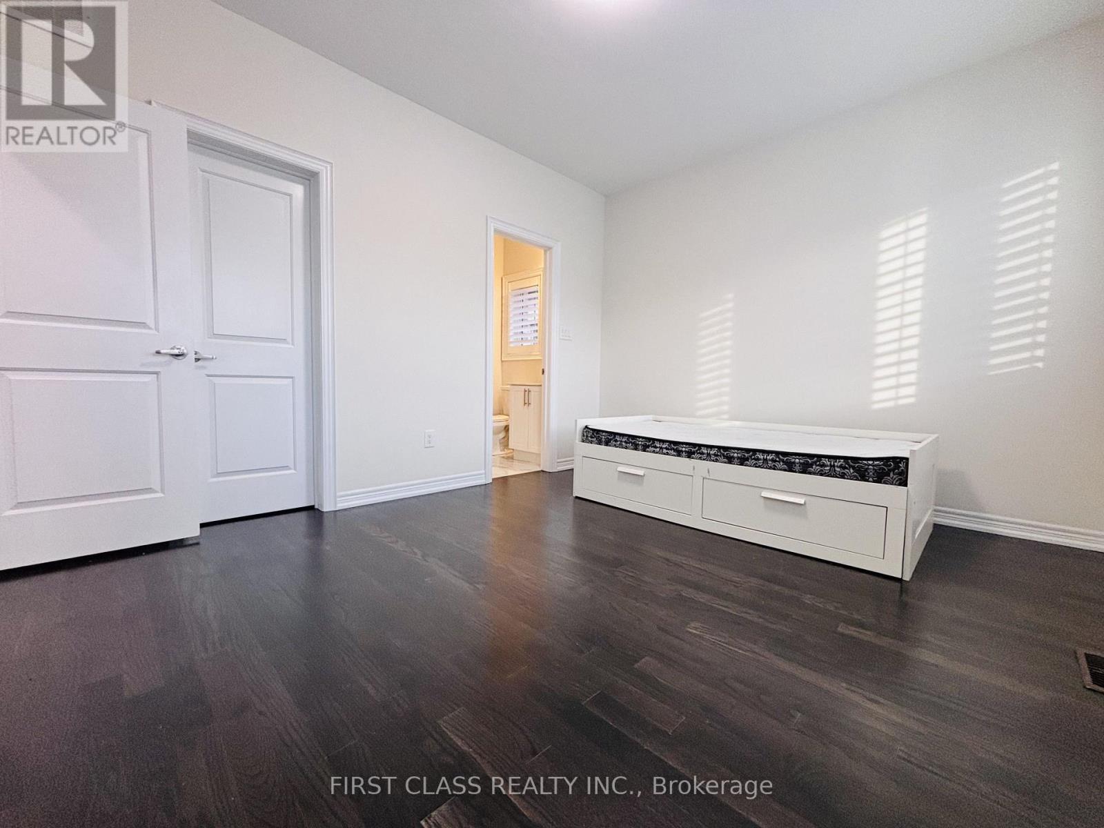 26 Leary Crescent, Richmond Hill, Ontario  L4S 0G7 - Photo 19 - N13754842