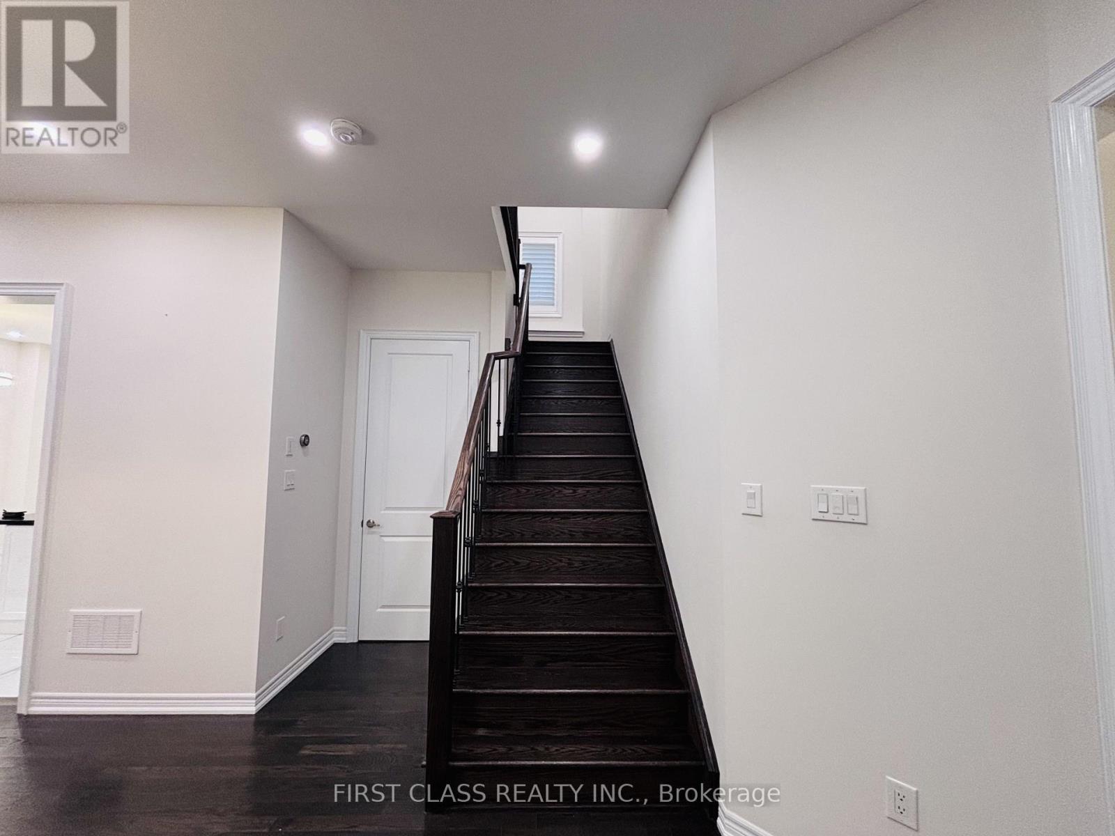 26 Leary Crescent, Richmond Hill, Ontario  L4S 0G7 - Photo 10 - N13754842