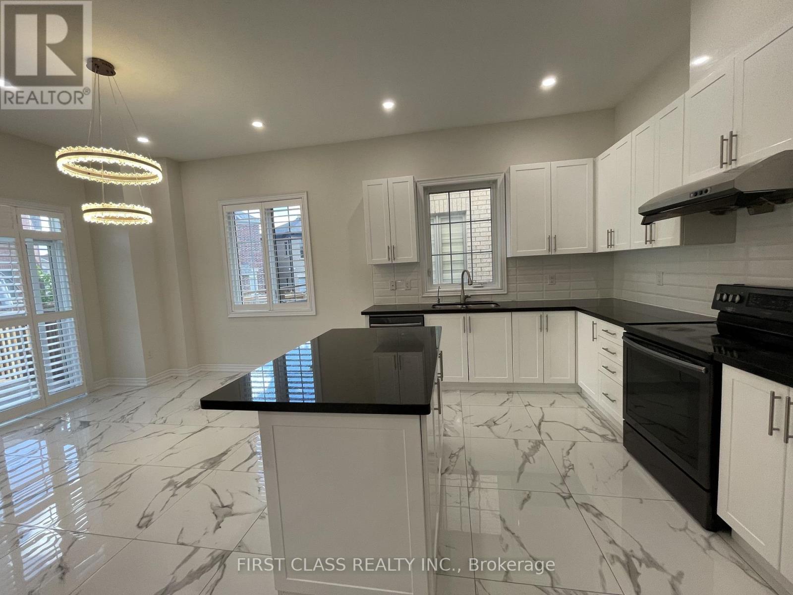 26 Leary Crescent, Richmond Hill, Ontario  L4S 0G7 - Photo 6 - N13754842