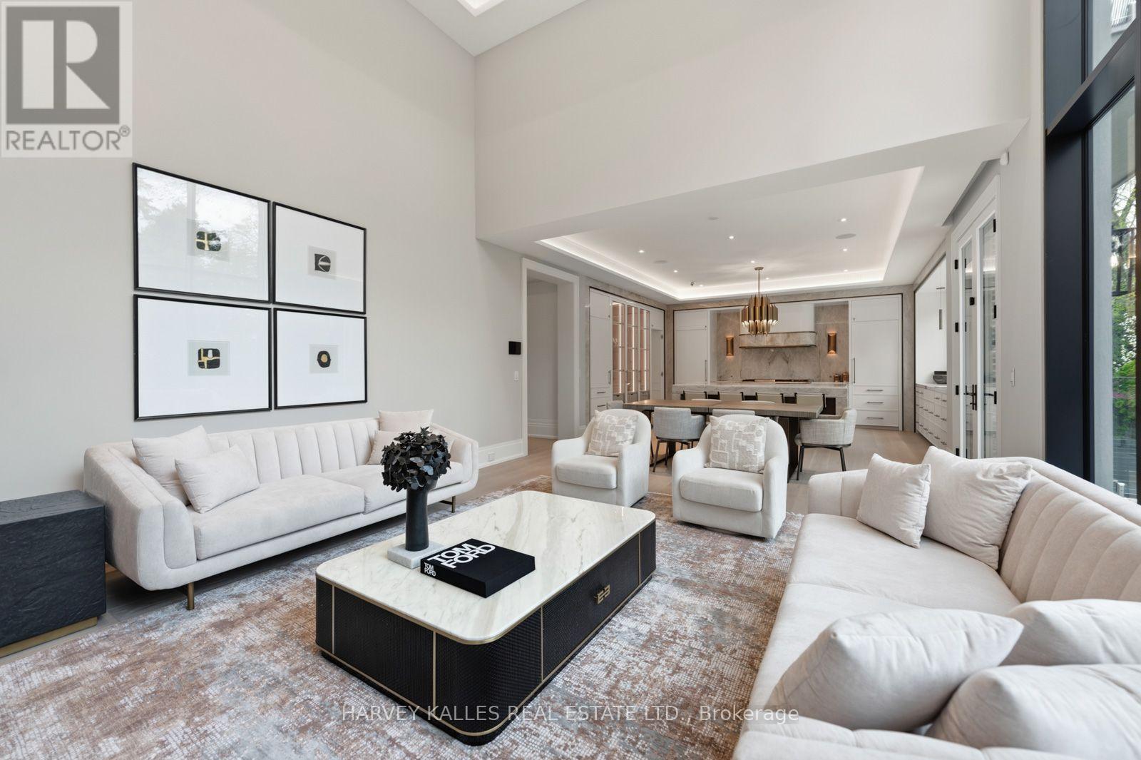 117 Yonge Boulevard, Toronto, Ontario  M5M 3H2 - Photo 18 - C13755546