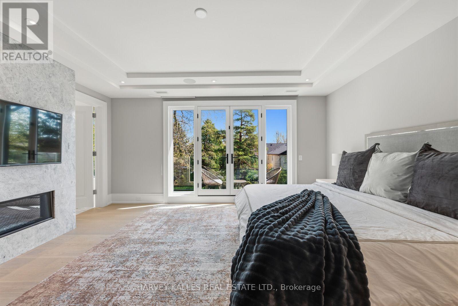 117 Yonge Boulevard, Toronto, Ontario  M5M 3H2 - Photo 23 - C13755546