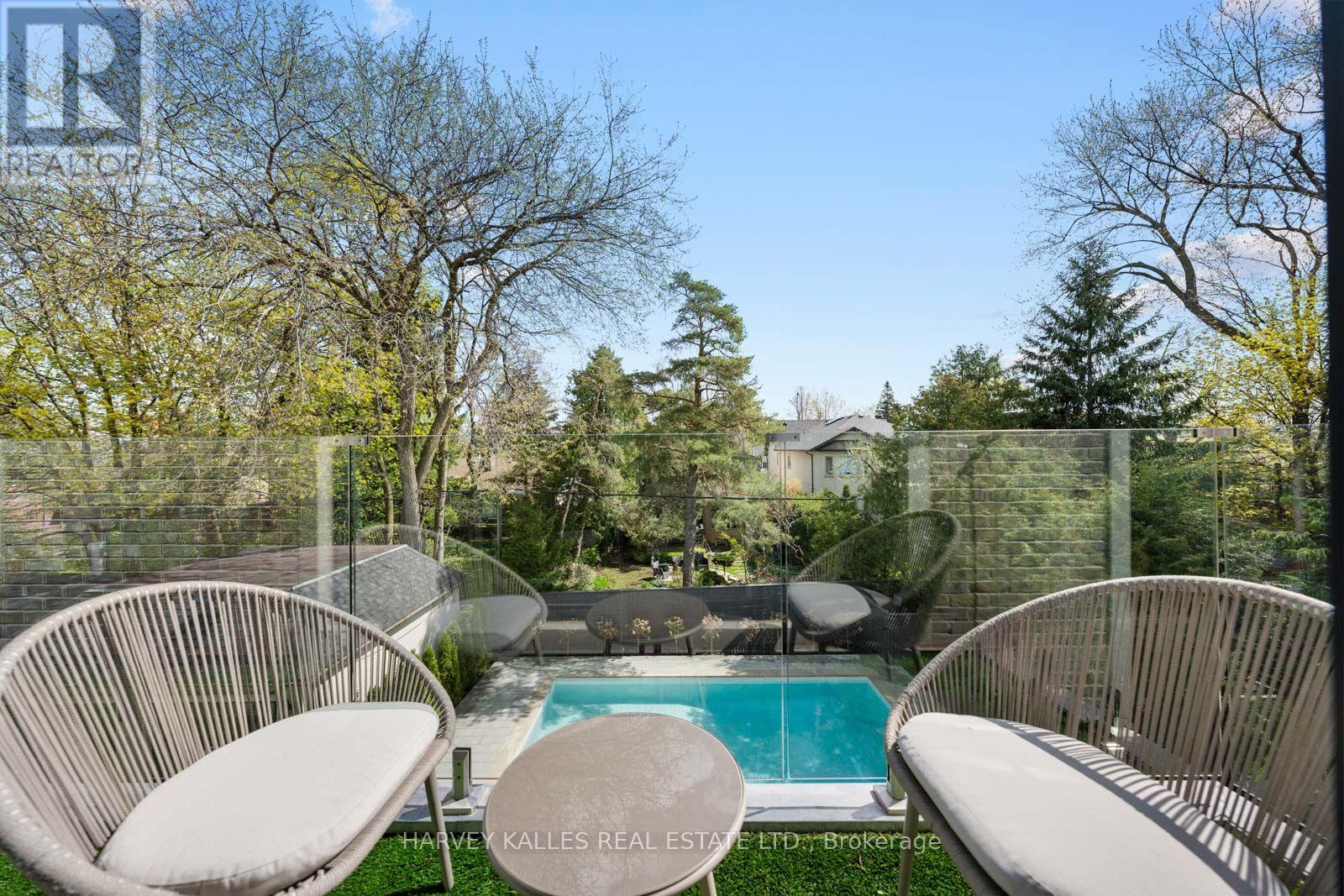 117 Yonge Boulevard, Toronto, Ontario  M5M 3H2 - Photo 32 - C13755546