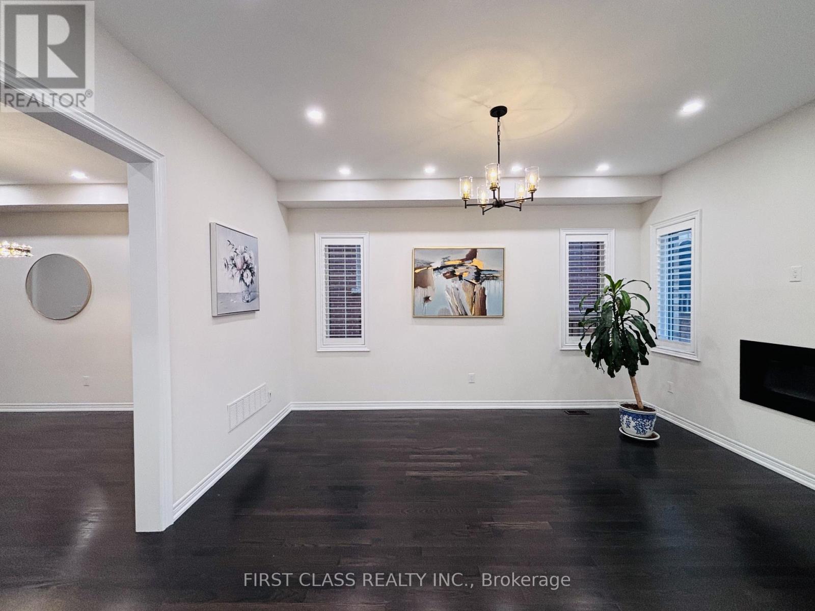 26 Leary Crescent, Richmond Hill, Ontario  L4S 0G7 - Photo 4 - N13754842