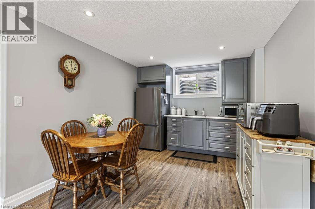 924 N Springbank Avenue N, Woodstock, Ontario  N4T 0G1 - Photo 5 - 40847559