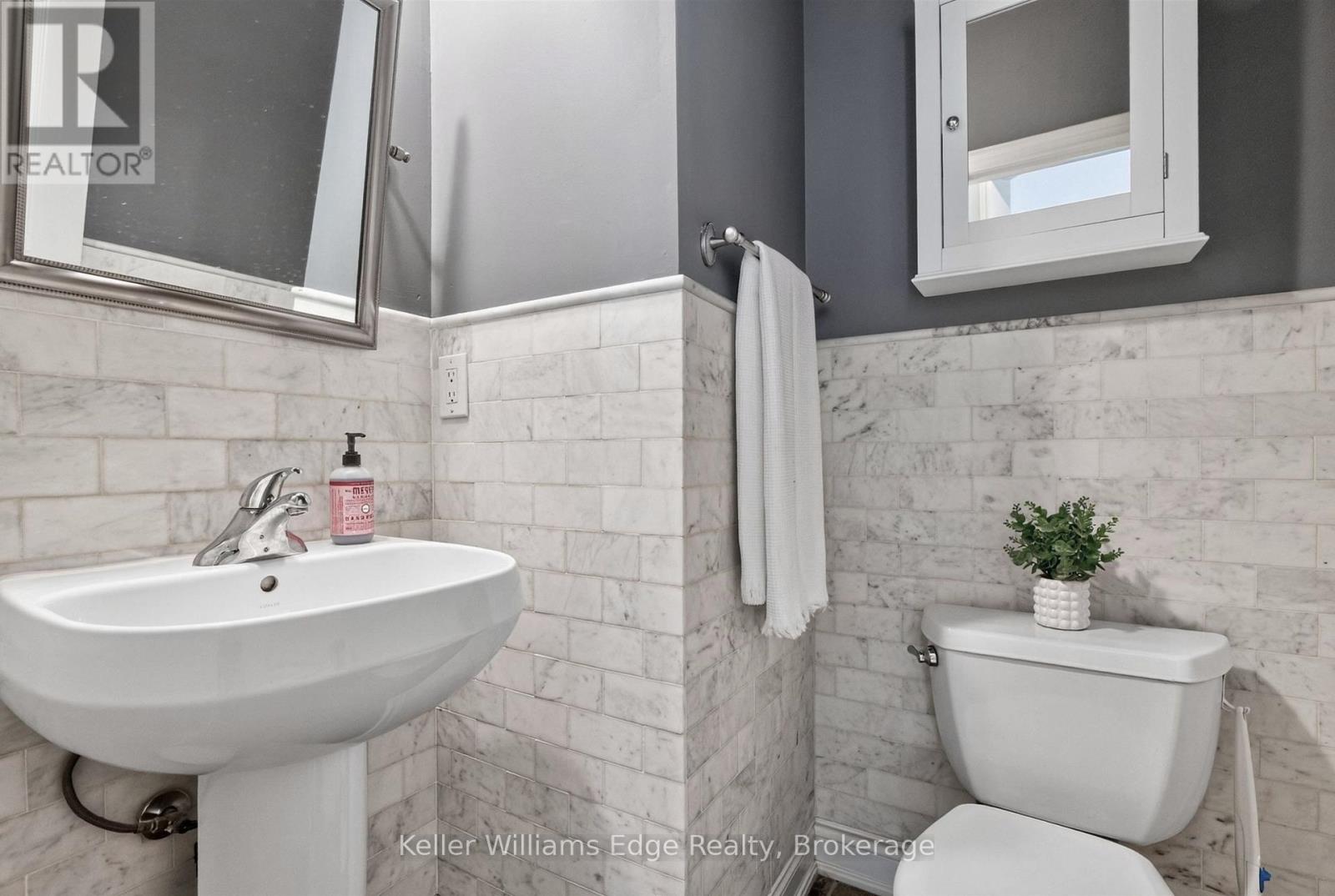 3416 Hayhurst Crescent, Oakville, Ontario  L6L 6W9 - Photo 12 - W13746308