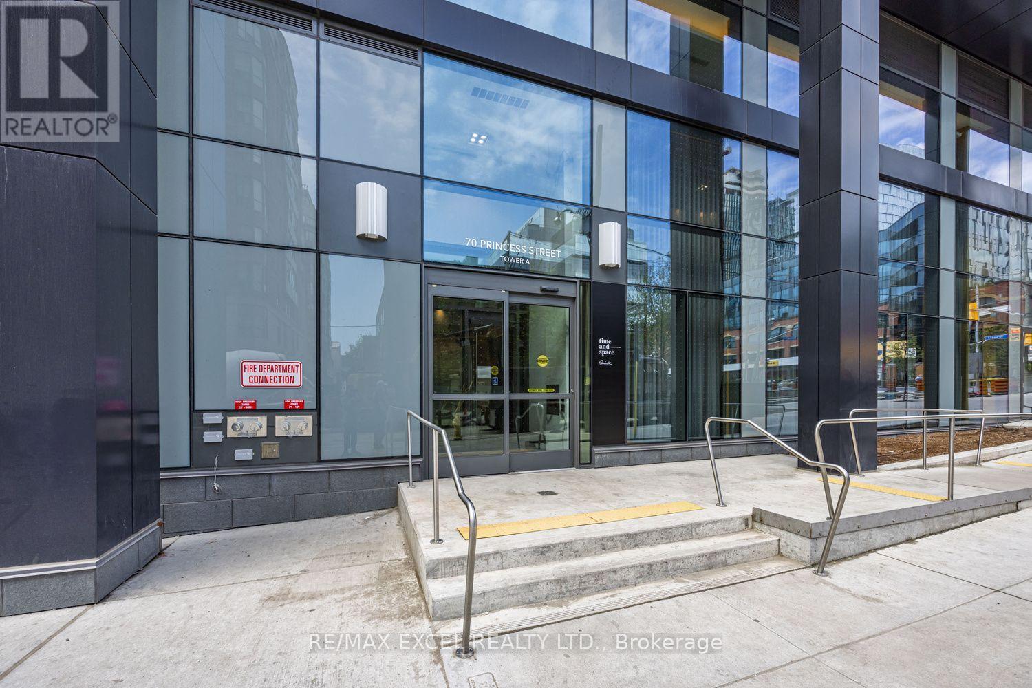 801 E - 70 Princess Street, Toronto, Ontario  M5A 0X6 - Photo 2 - C13758012