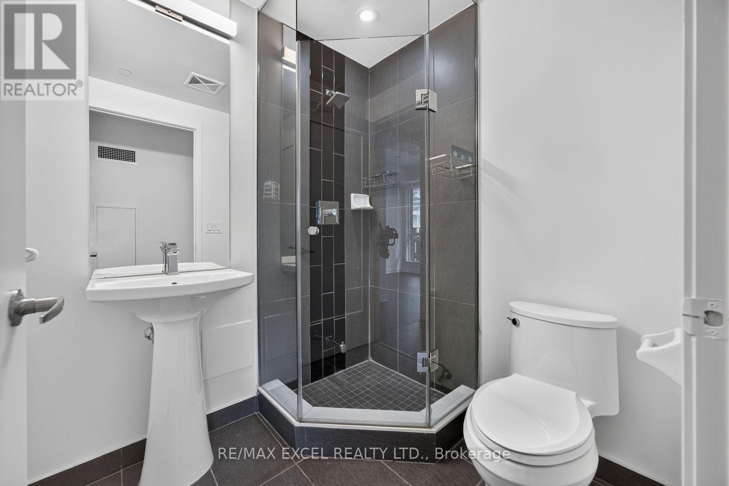 801 E - 70 Princess Street, Toronto, Ontario  M5A 0X6 - Photo 25 - C13758012