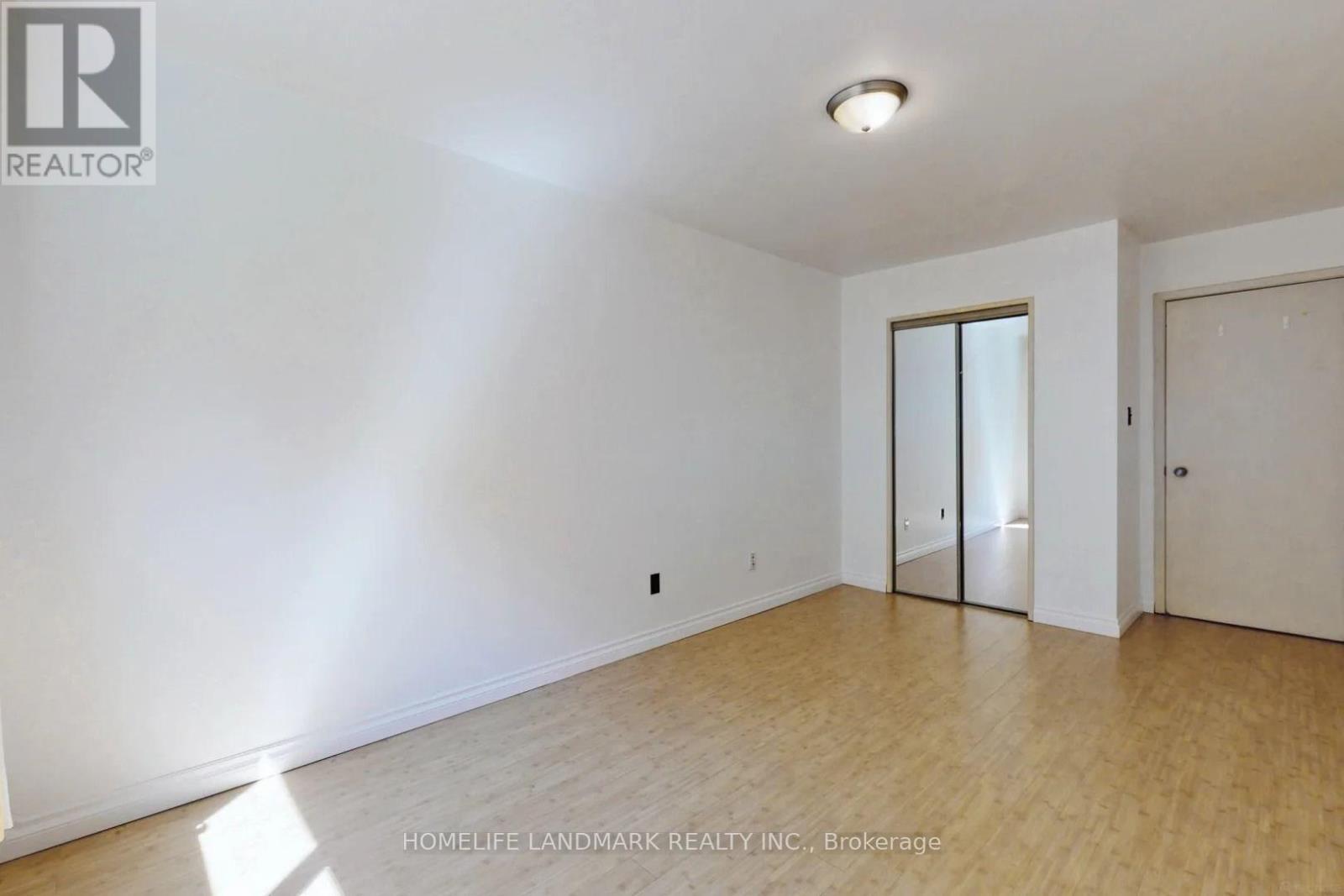 Lower - 137 Angus Drive, Toronto, Ontario  M2J 2W9 - Photo 3 - C13758014