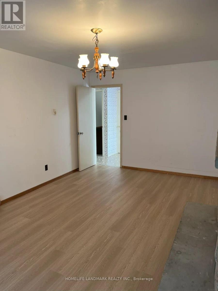 Lower - 137 Angus Drive, Toronto, Ontario  M2J 2W9 - Photo 5 - C13758014