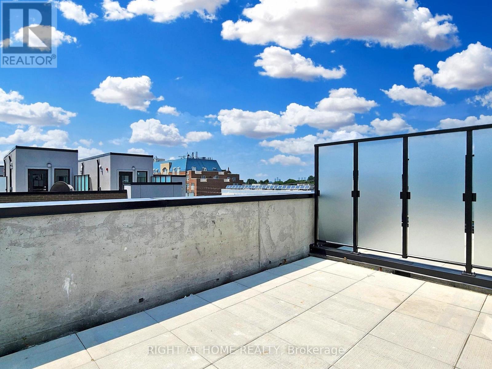 30 - 851 Sheppard Avenue W, Toronto, Ontario  M3H 0G2 - Photo 29 - C13758030