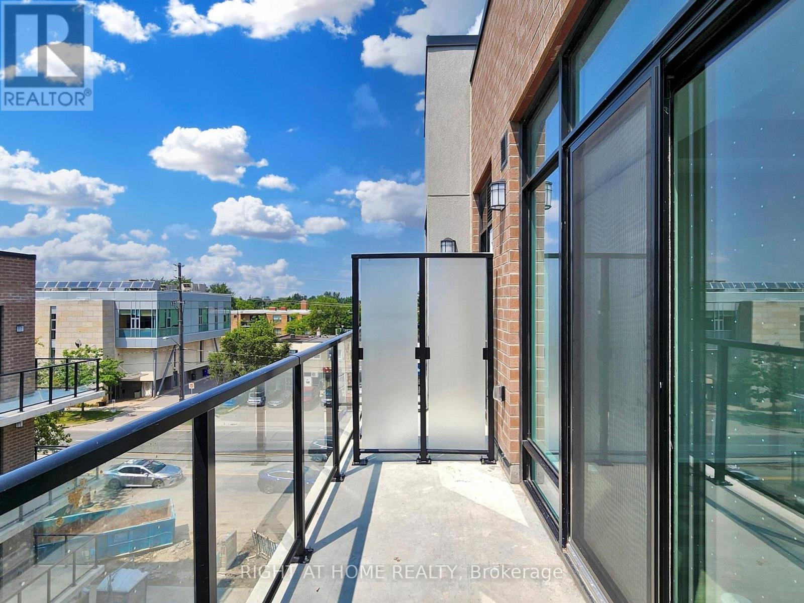 30 - 851 Sheppard Avenue W, Toronto, Ontario  M3H 0G2 - Photo 32 - C13758030