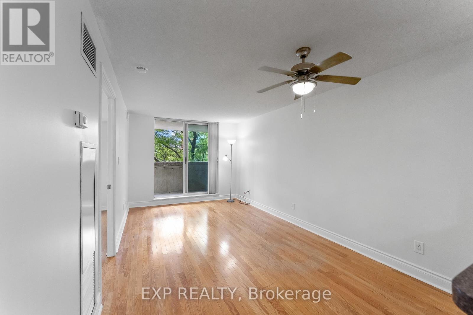 308 - 398 Eglinton Avenue E, Toronto, Ontario  M4P 3H8 - Photo 4 - C13758032
