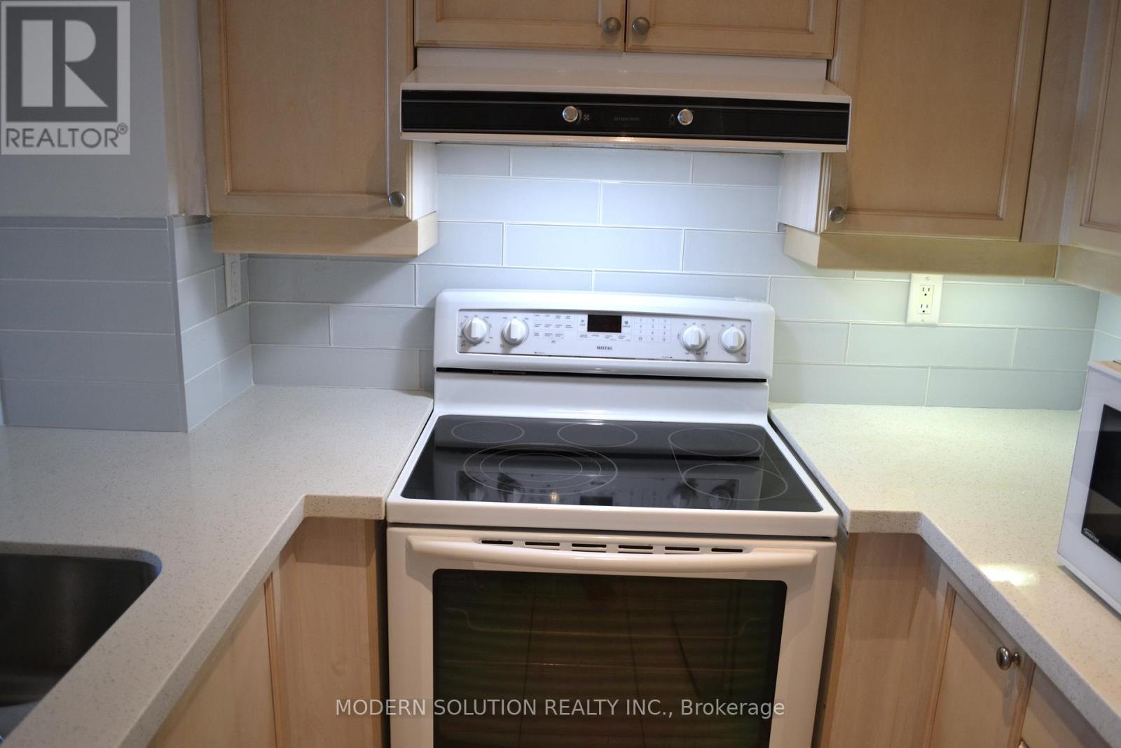 610 - 1 Rean Drive, Toronto, Ontario  M2K 1H1 - Photo 14 - C13758048