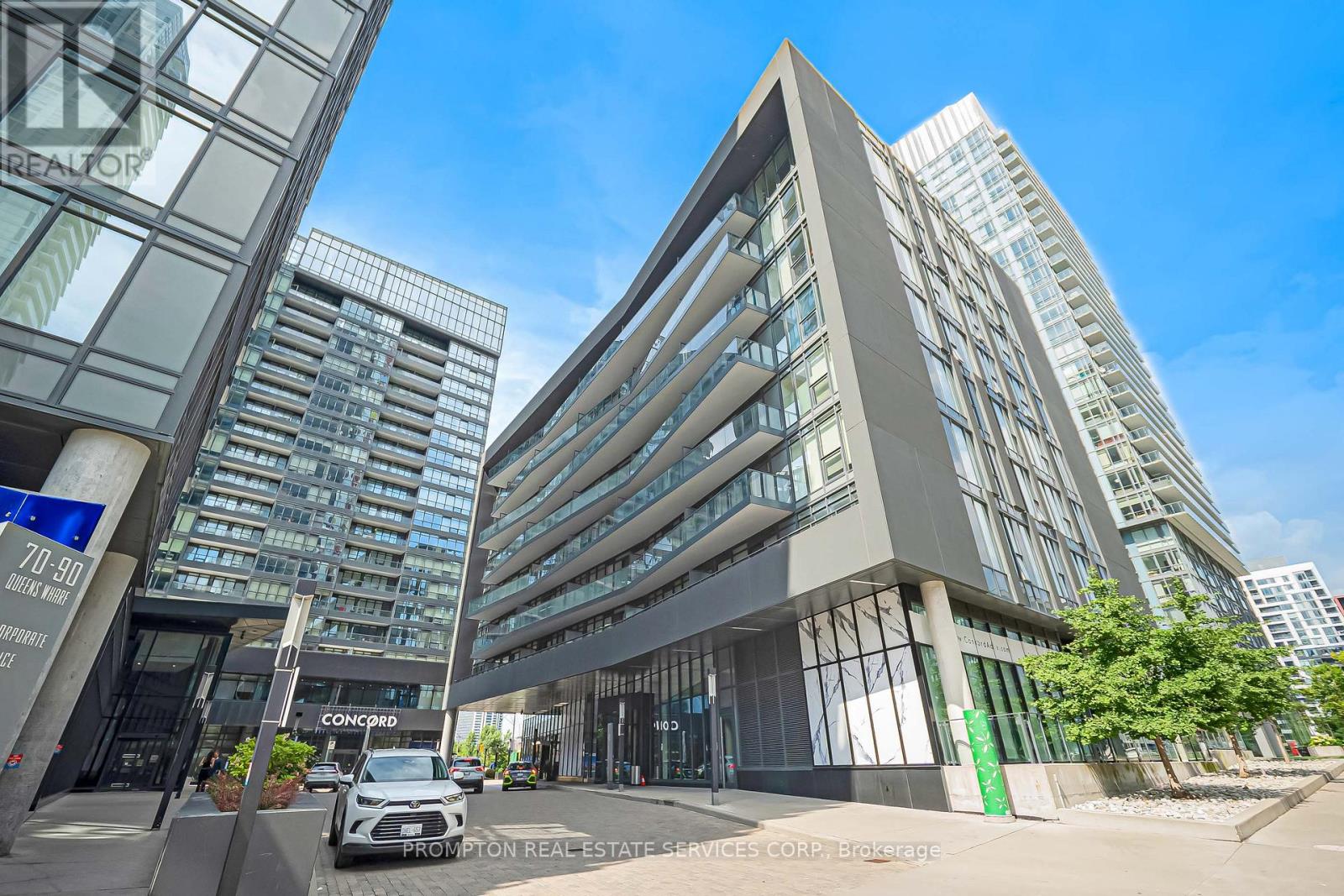 208 - 90 QUEENS WHARF ROAD, Toronto, Ontario