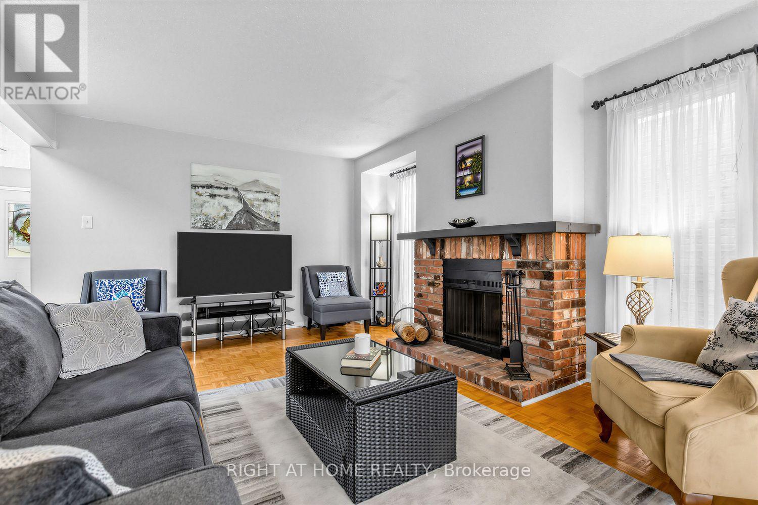 1507 Woodruff Crescent, Pickering, Ontario  L1V 3S5 - Photo 11 - E13758004