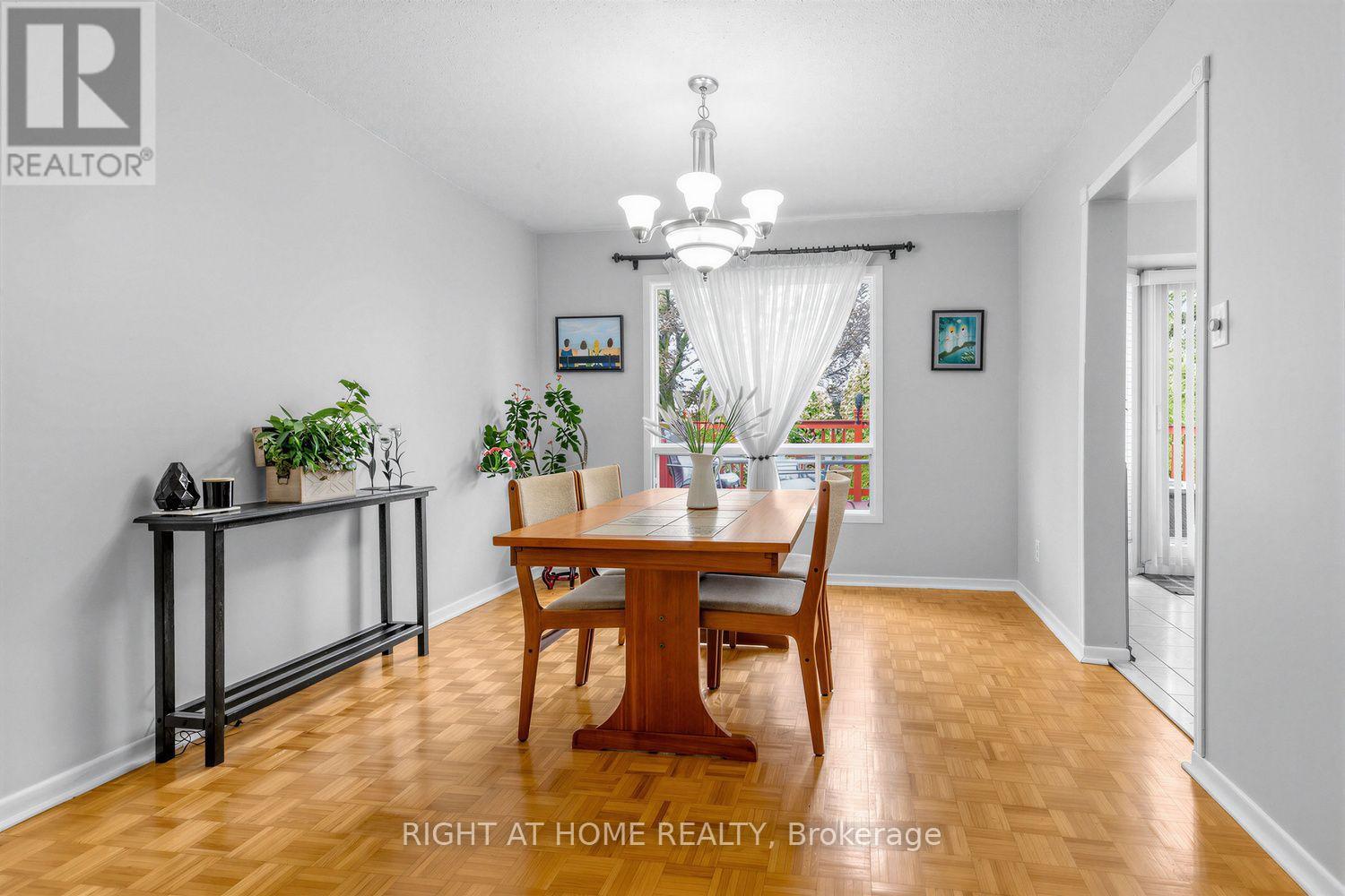 1507 Woodruff Crescent, Pickering, Ontario  L1V 3S5 - Photo 13 - E13758004