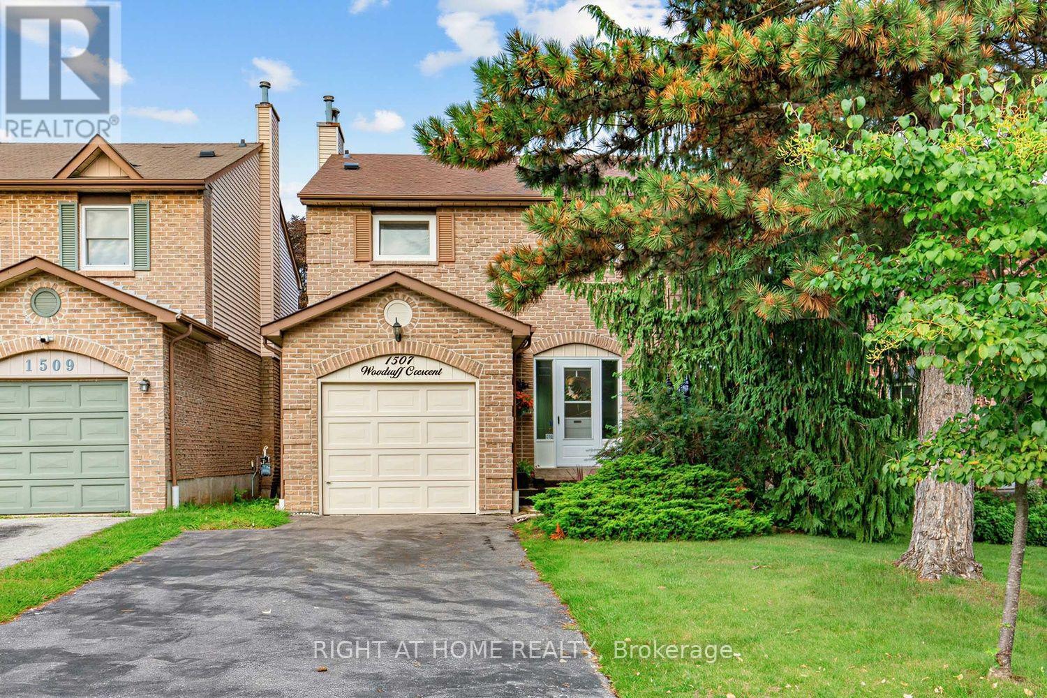 1507 Woodruff Crescent, Pickering, Ontario  L1V 3S5 - Photo 2 - E13758004