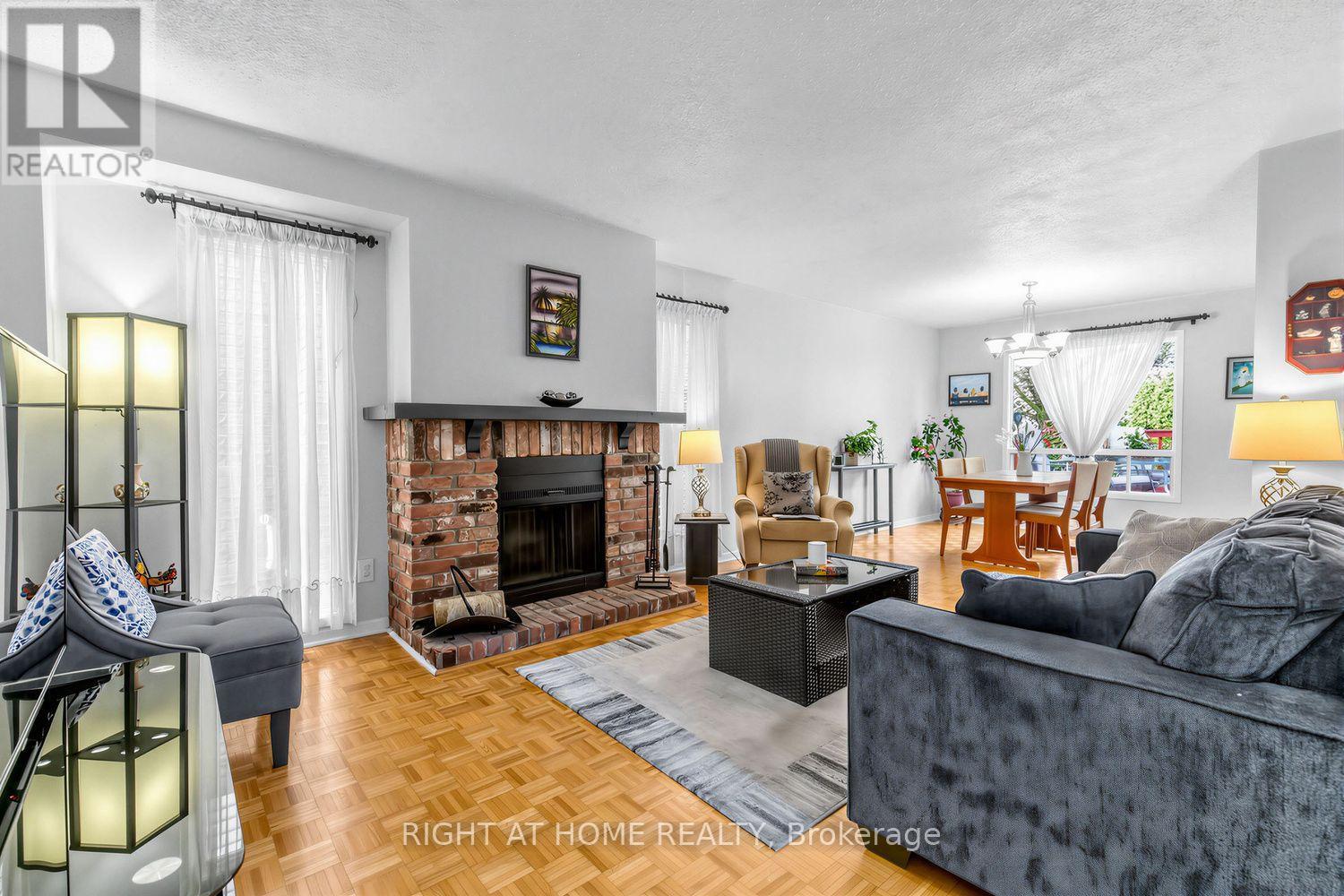 1507 Woodruff Crescent, Pickering, Ontario  L1V 3S5 - Photo 9 - E13758004