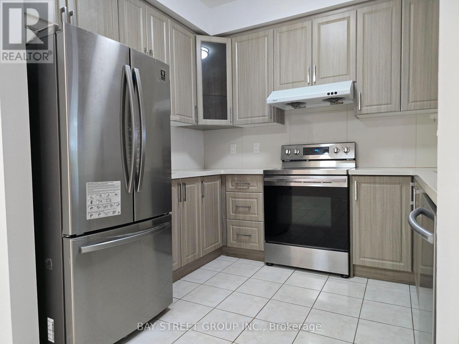 88 Dairy Drive, Toronto, Ontario  M1L 0E9 - Photo 5 - E13758054