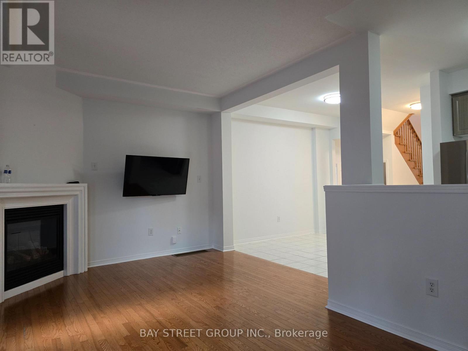 88 Dairy Drive, Toronto, Ontario  M1L 0E9 - Photo 7 - E13758054