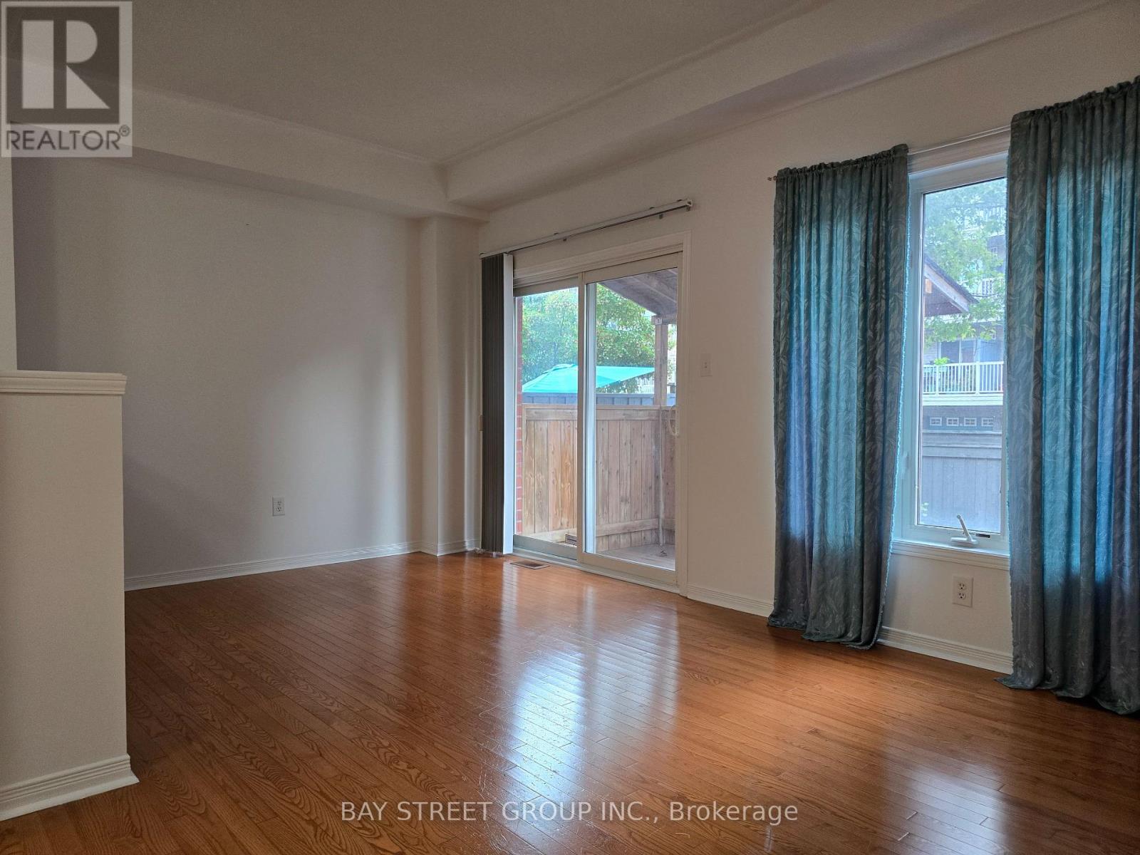 88 Dairy Drive, Toronto, Ontario  M1L 0E9 - Photo 8 - E13758054