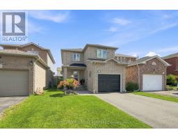 1517 FIELDGATE DRIVE, Oshawa, Ontario