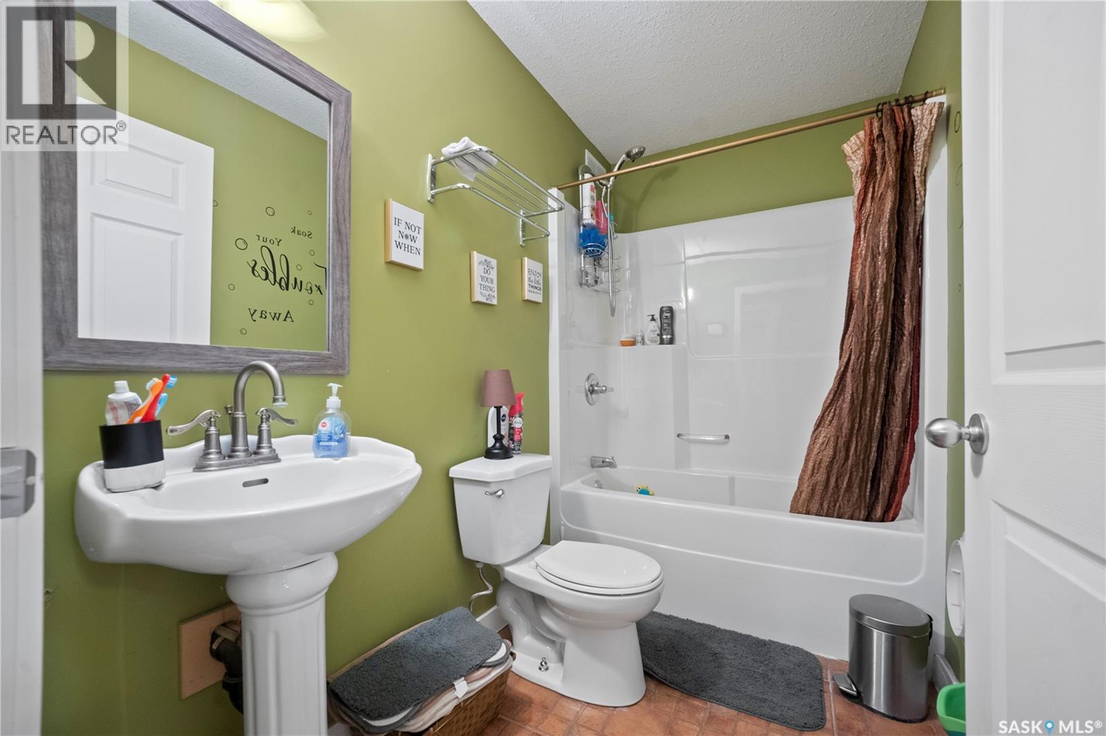 202 Alfred Crescent, Saskatchewan Beach, Saskatchewan  S0G 4L0 - Photo 18 - SK047916