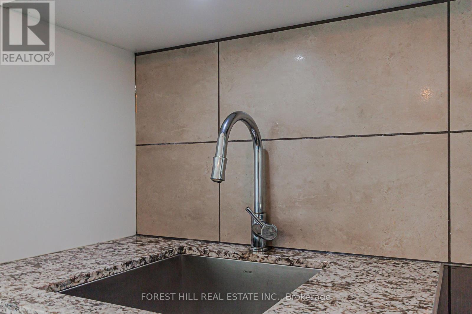 909 - 5 St Joseph Street, Toronto, Ontario  M4Y 0B6 - Photo 13 - C13758068