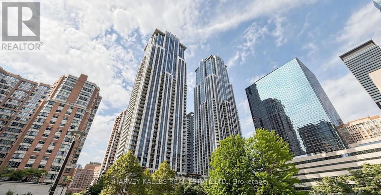 707 - 761 BAY STREET S, Toronto, Ontario