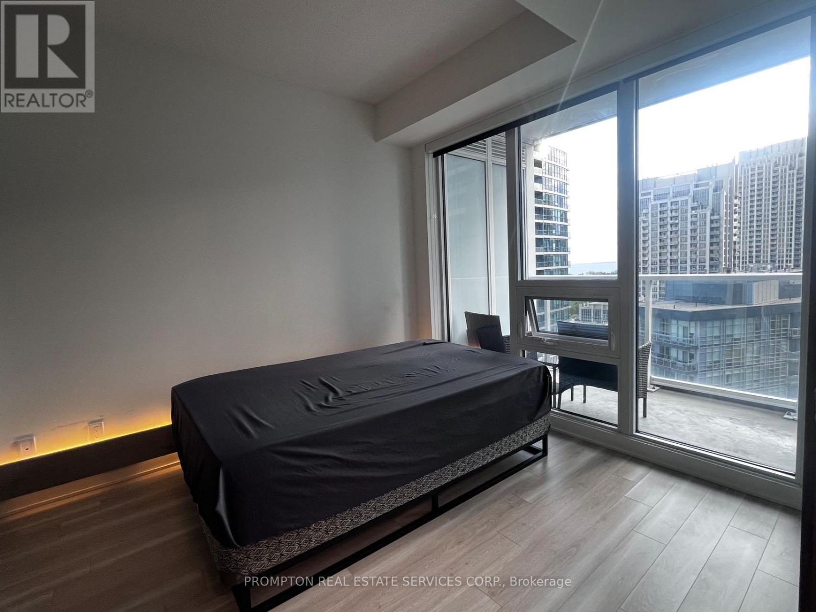 2115 - 19 Bathurst Street, Toronto, Ontario  M5V 0N2 - Photo 6 - C13758076
