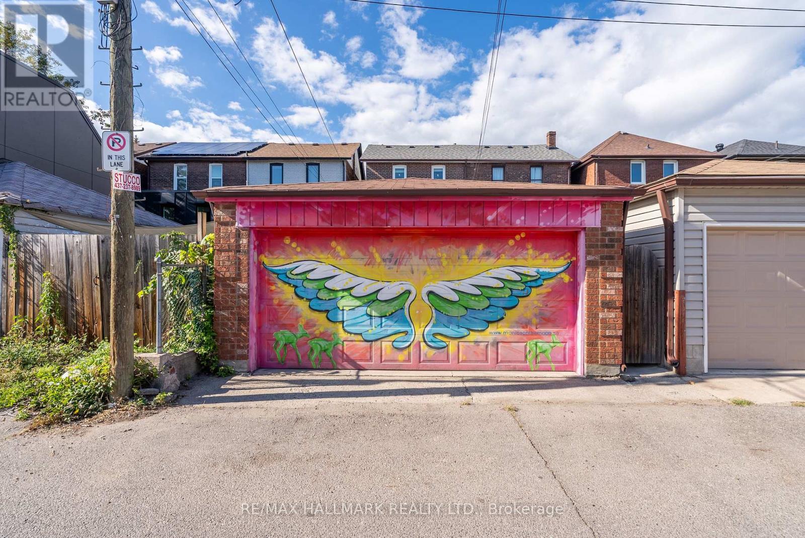 397 Strathmore Boulevard, Toronto, Ontario  M4C 1N6 - Photo 25 - E13758078