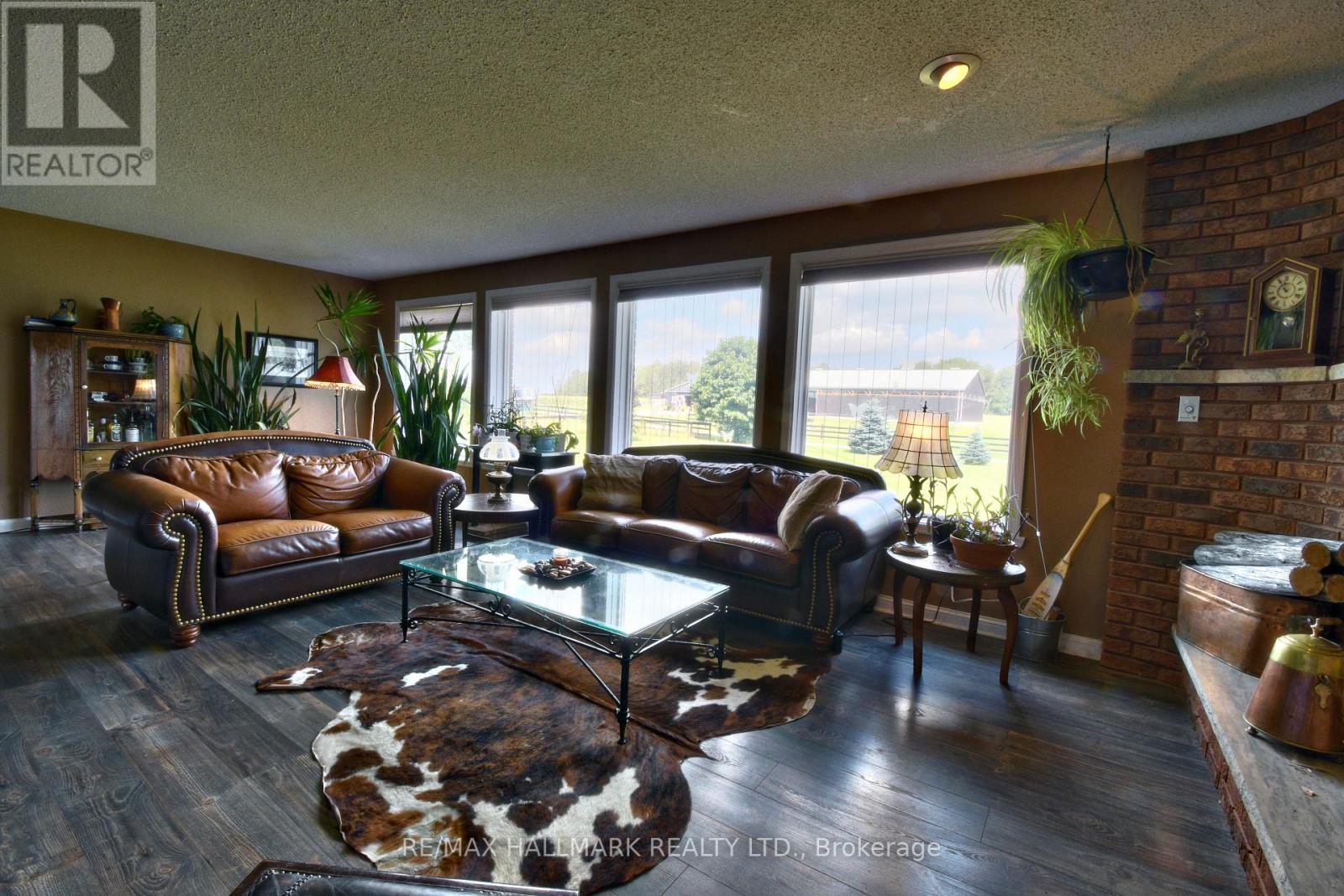 18555 Highway 12, Scugog, Ontario  L0C 1B0 - Photo 4 - E13758086