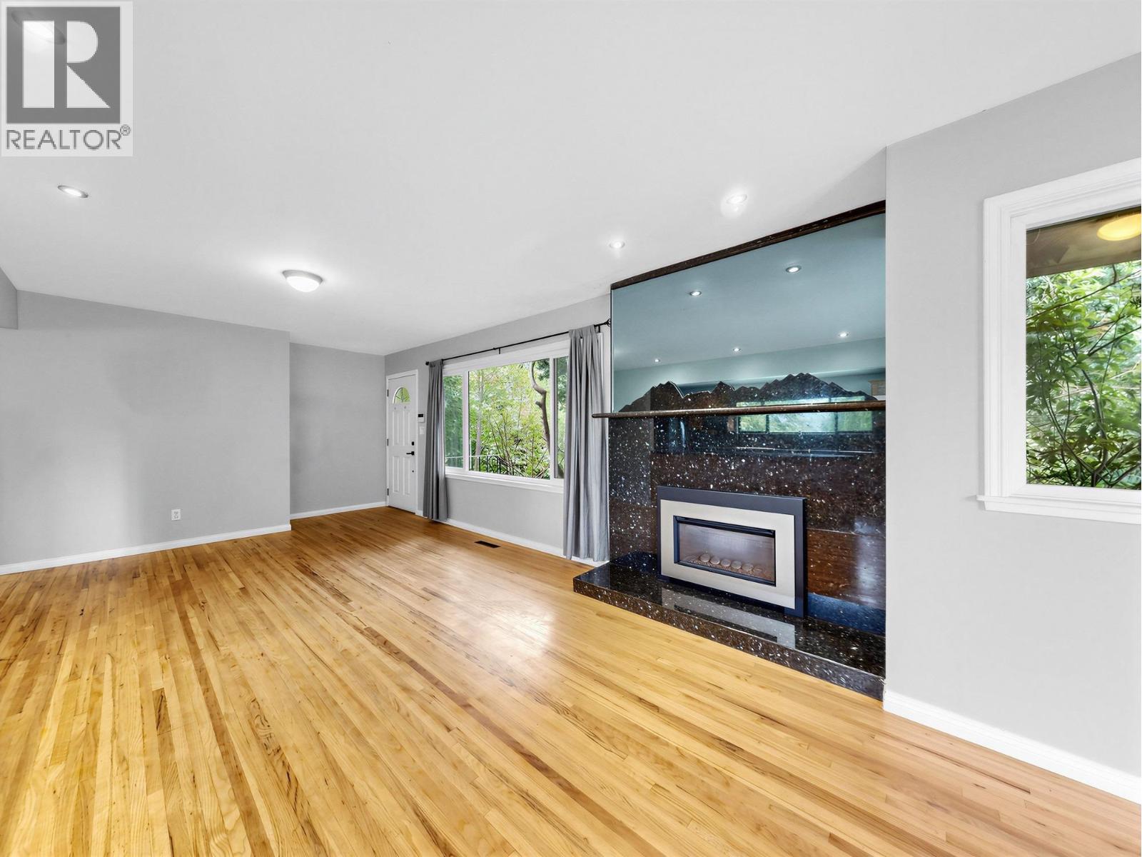 2155 Mohawk Avenue, Coquitlam, British Columbia V3J 6V3 - Photo 6 - R3162763