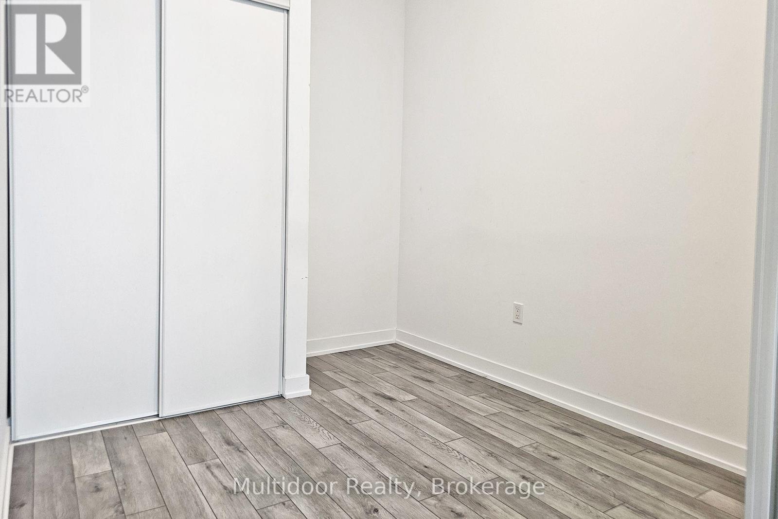 151 - 1005 Dundas Street E, Oakville, Ontario  L6H 8C7 - Photo 12 - W13751394