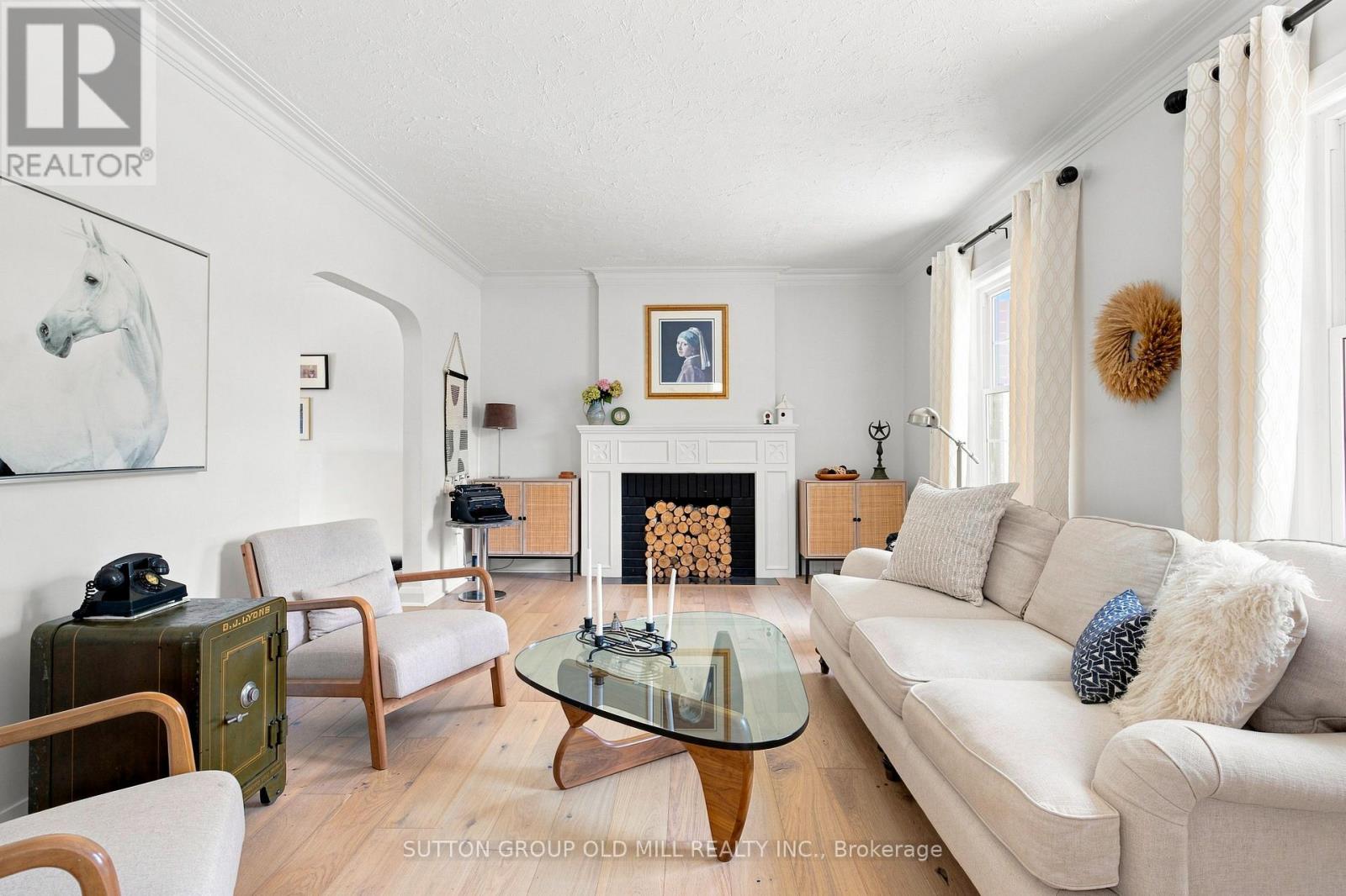 10 Queens Avenue, Toronto, Ontario  M8V 2N1 - Photo 8 - W13758096