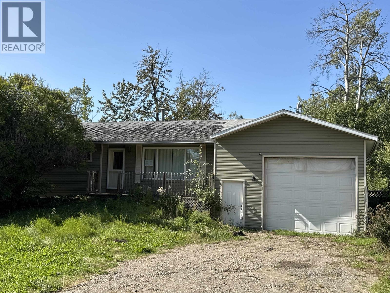 9707 Willow Road, Fort St. John, British Columbia  V1J 8A5 - Photo 1 - R3162503