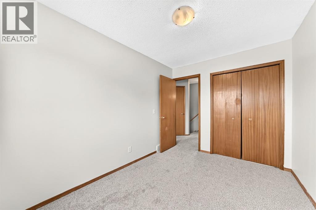 434 Millrise Drive Sw, Calgary, Alberta  T2Y 2W5 - Photo 37 - A2335546