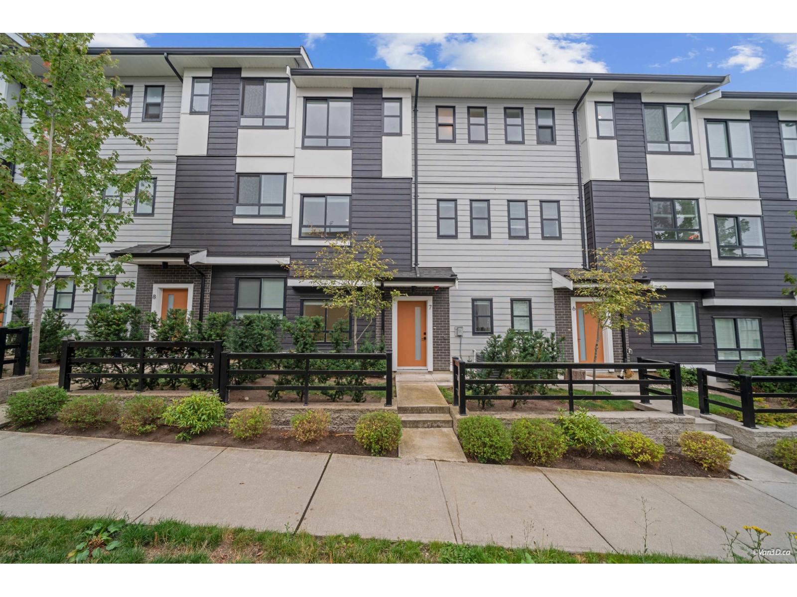 7 16358 23a Avenue, Surrey, British Columbia  V3Z 1J7 - Photo 3 - R3162947