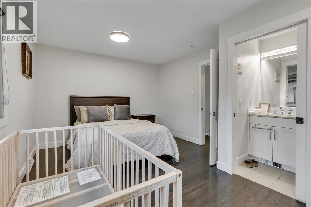 3 Cardiff Drive NW, Calgary, Alberta  T2K 1R4 - Photo 24 - A2343161