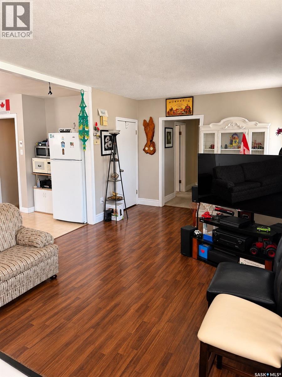 1438 D Avenue N, Saskatoon, Saskatchewan  S7L 1P4 - Photo 8 - SK047917