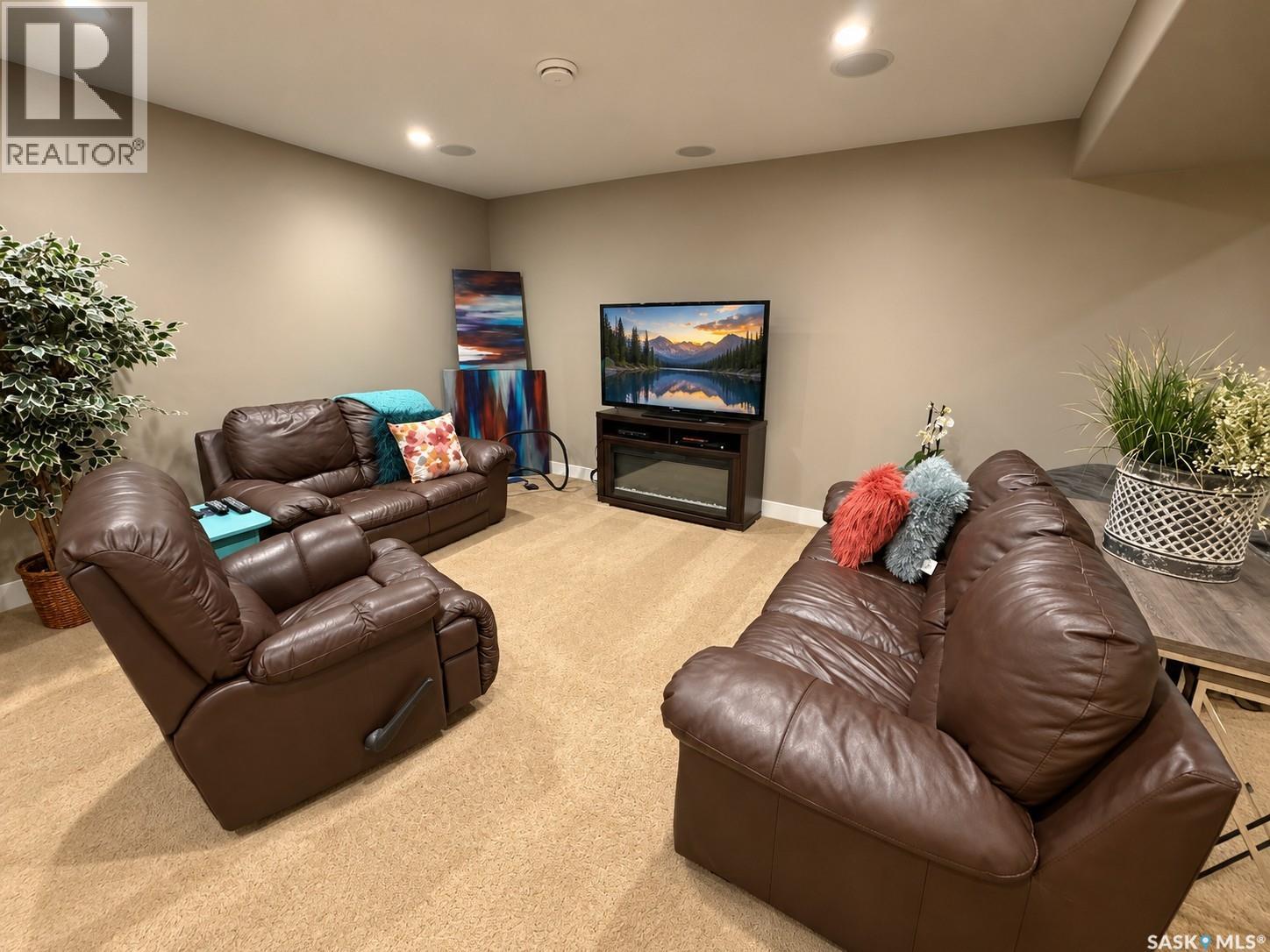 700 Balmoral Bay, Swift Current, Saskatchewan  S9H 5M9 - Photo 30 - SK047905