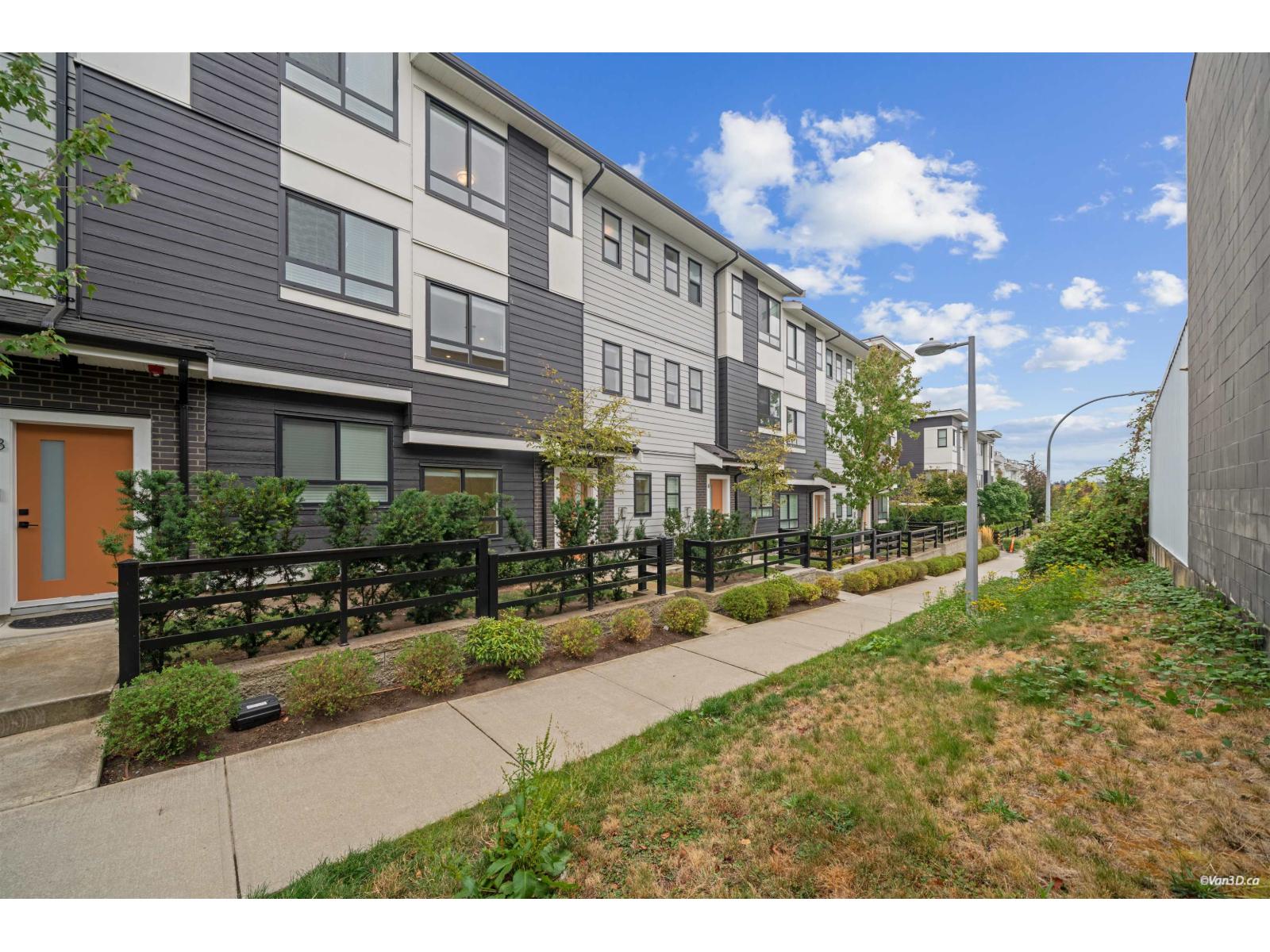 7 16358 23a Avenue, Surrey, British Columbia  V3Z 1J7 - Photo 4 - R3162947