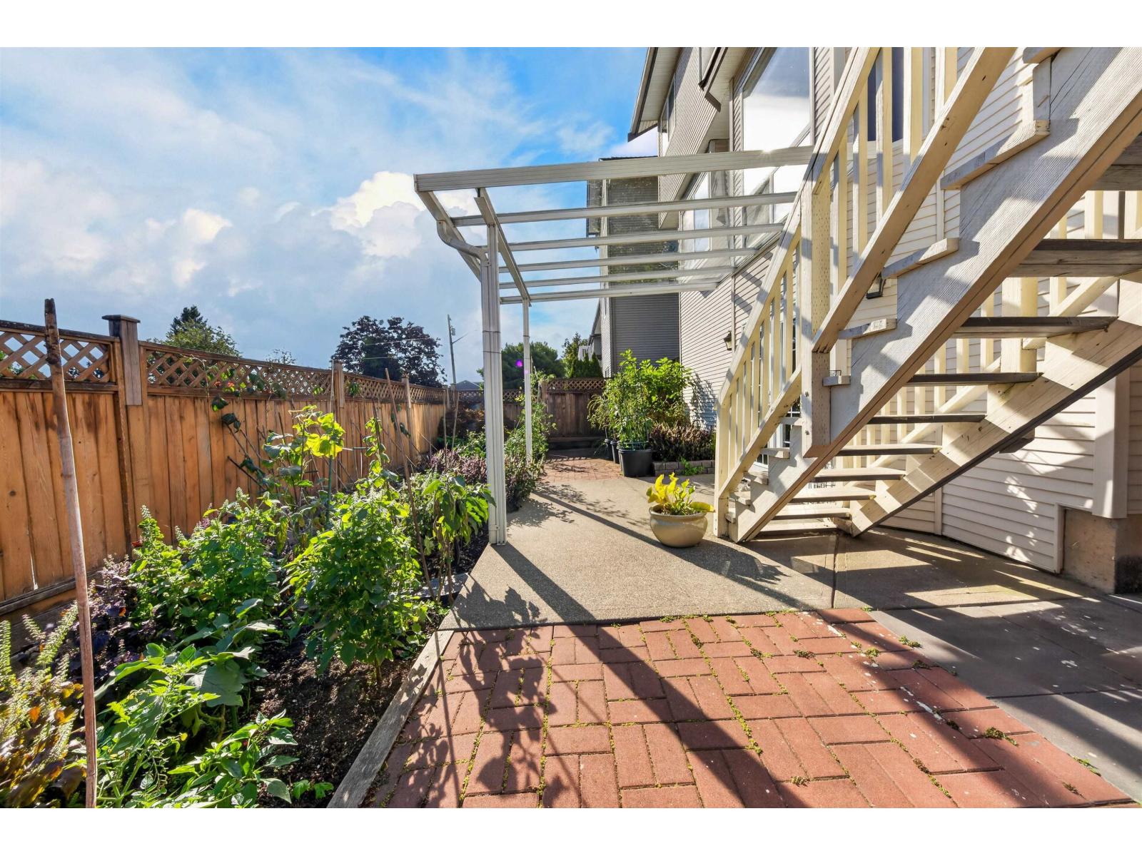 19846 69a Ave Avenue, Langley, British Columbia  V2Y 3A9 - Photo 28 - R3161605