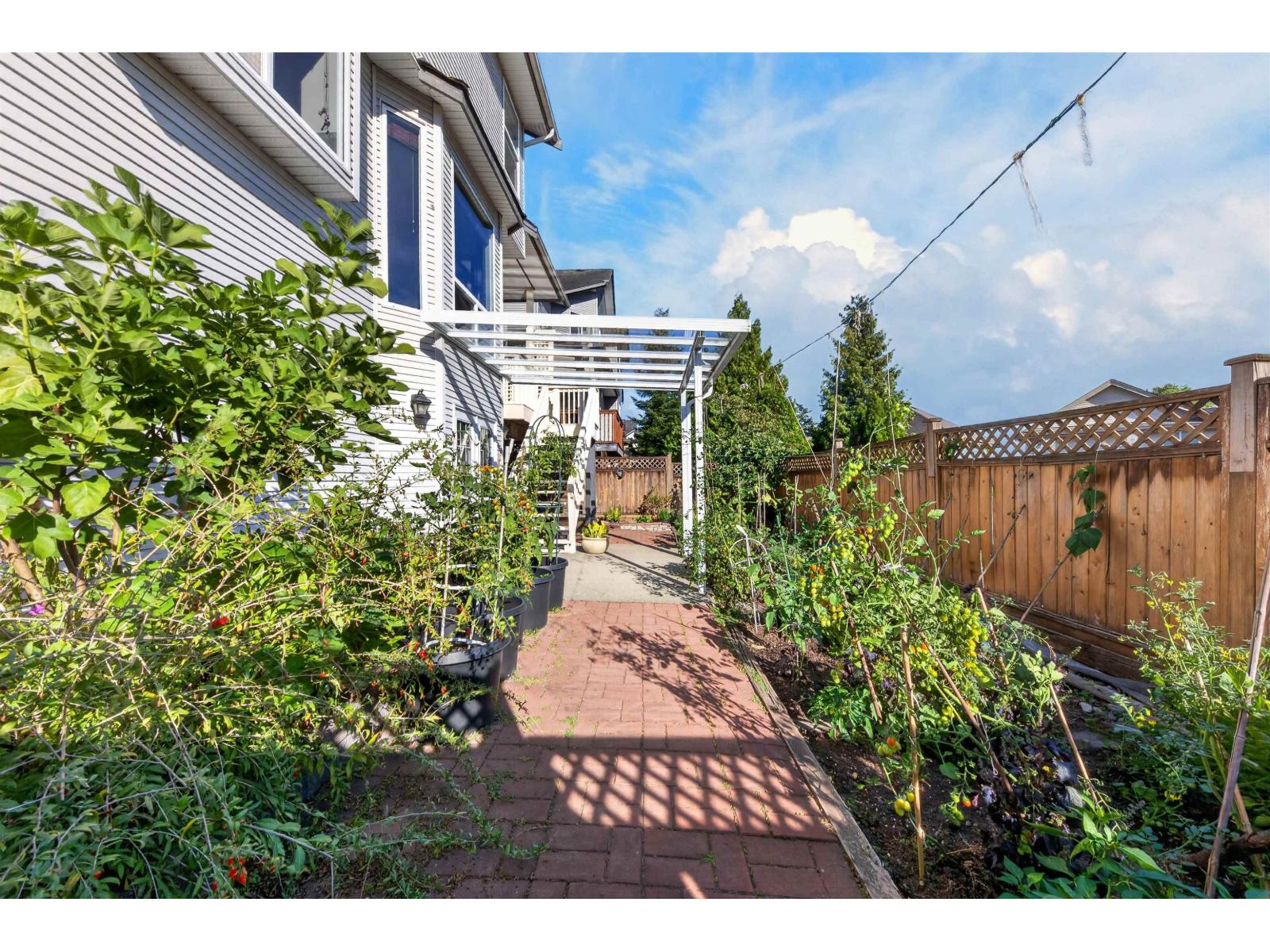 19846 69a Ave Avenue, Langley, British Columbia  V2Y 3A9 - Photo 29 - R3161605